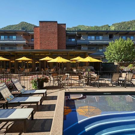 Aspen Square Condominium Hotel Eksteriør billede