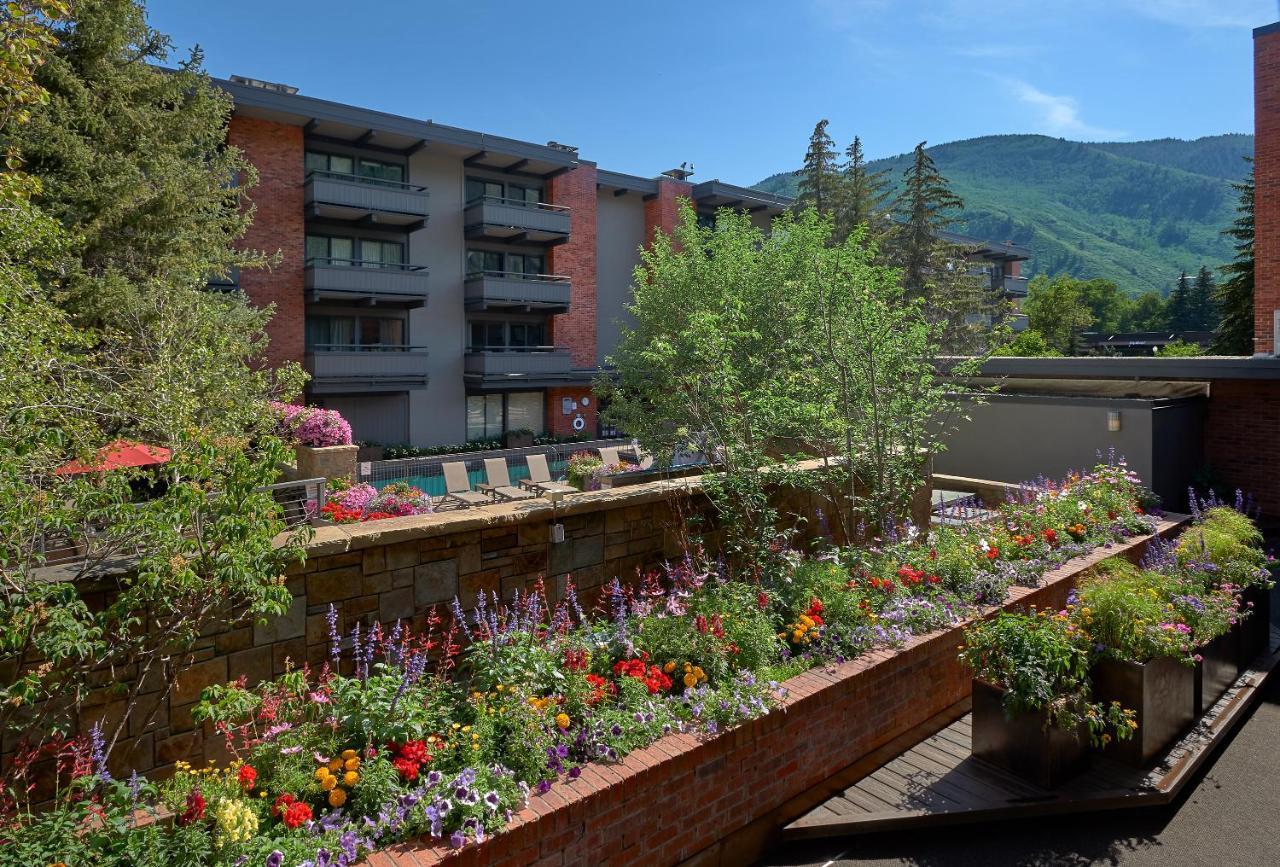 Aspen Square Condominium Hotel Eksteriør billede