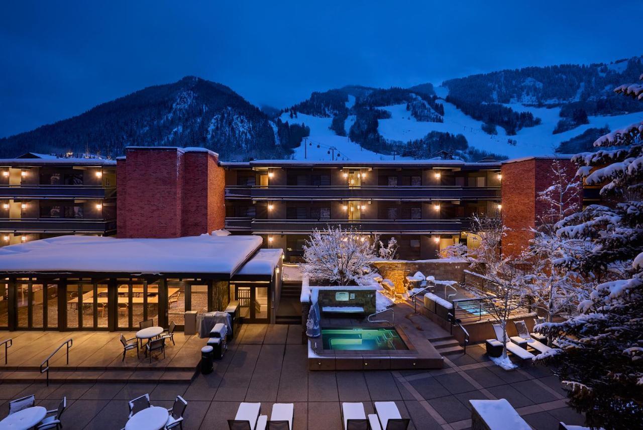 Aspen Square Condominium Hotel Eksteriør billede