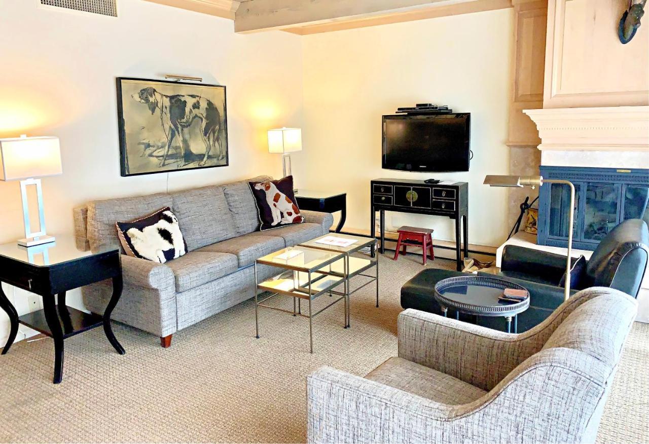Aspen Square Condominium Hotel Eksteriør billede