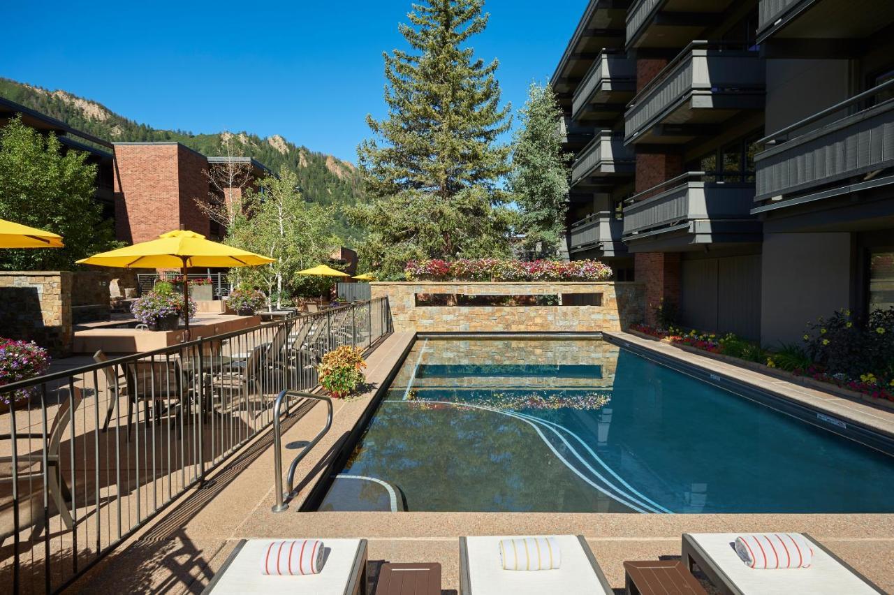 Aspen Square Condominium Hotel Eksteriør billede